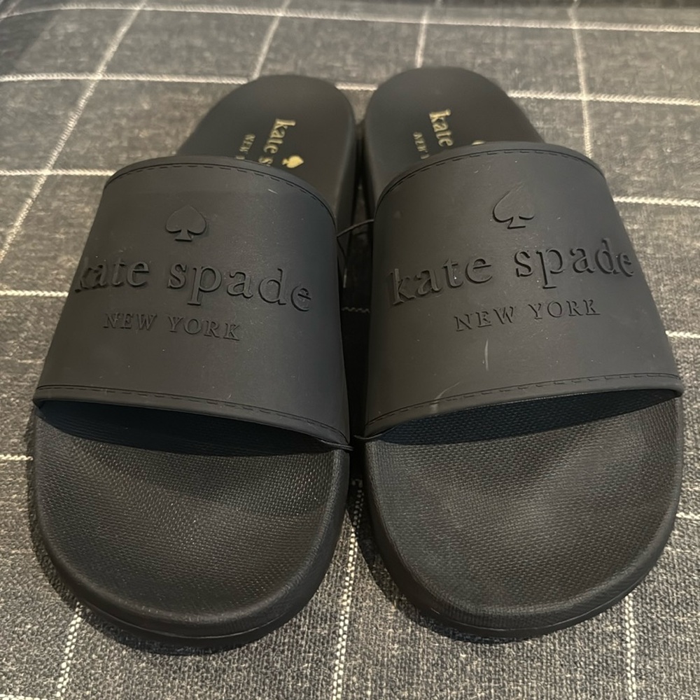Kate Spade New York Black Slide Sandals – Size 8 Never been worn